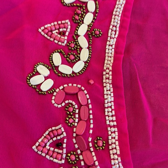 Women’s beach cover up. - Picture 4 of 4